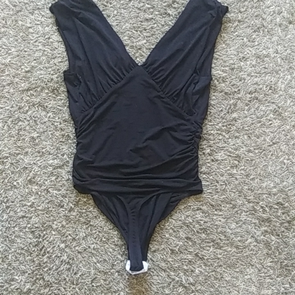 Chic New Black Express Thong Body-suit Size Medium